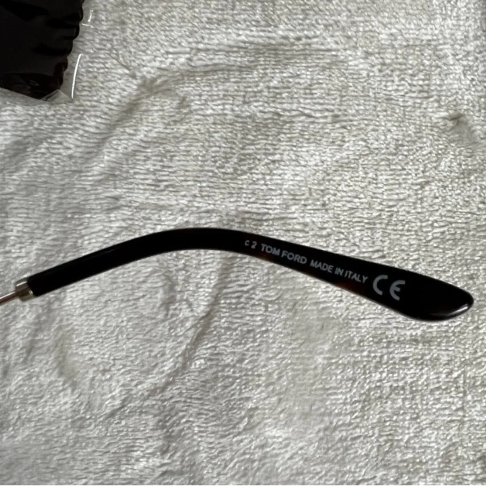 NWT | TOM FORD | cat eye sunglasses - Picture 7 of 7